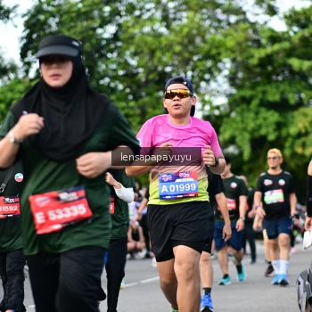 Runner Photo 4155130