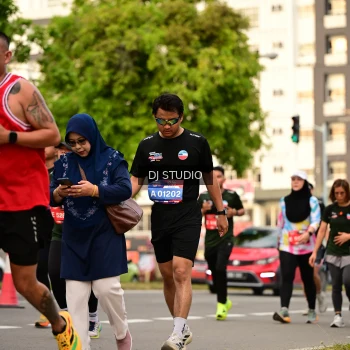 Runner Photo 4155132