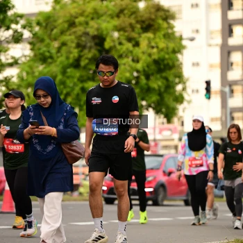 Runner Photo 4155142