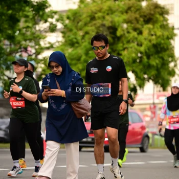 Runner Photo 4155145