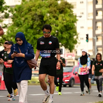Runner Photo 4155146