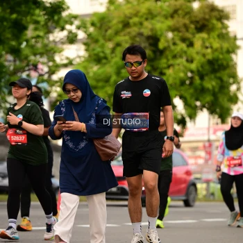 Runner Photo 4155148