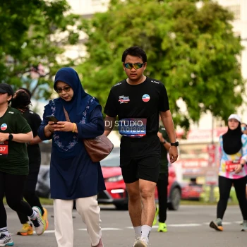 Runner Photo 4155152