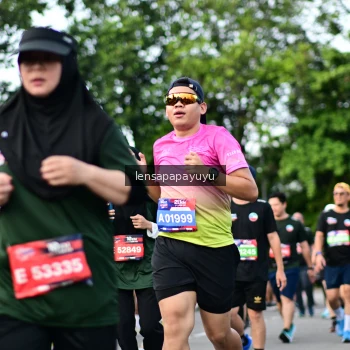 Runner Photo 4155153