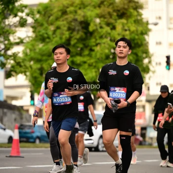 Runner Photo 4155174