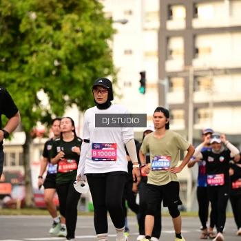 Runner Photo 4155276