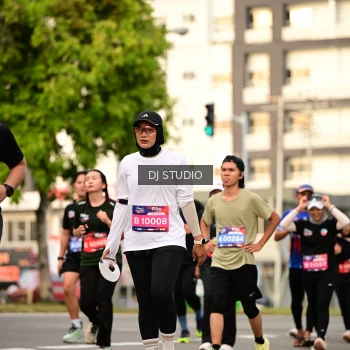 Runner Photo 4155279