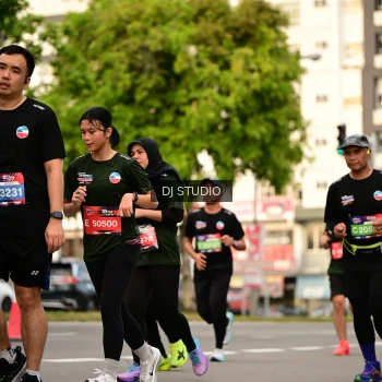 Runner Photo 4155340