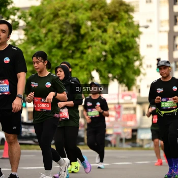 Runner Photo 4155346
