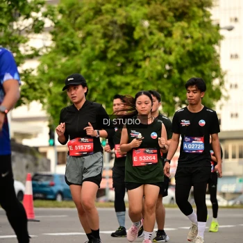 Runner Photo 4155348