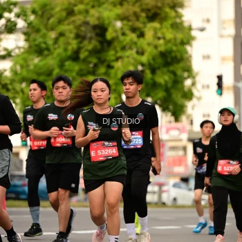 Runner Photo 4155355