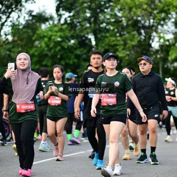 Runner Photo 4155358