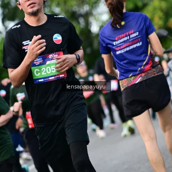 Runner Photo 4155365