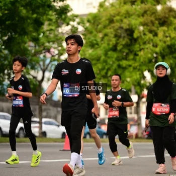 Runner Photo 4155379