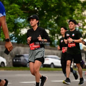 Runner Photo 4155384