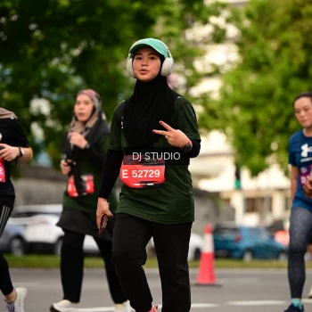 Runner Photo 4155400