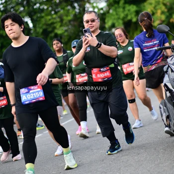 Runner Photo 4155406