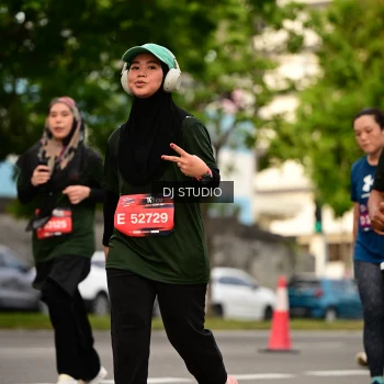 Runner Photo 4155408