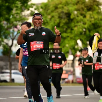 Runner Photo 4155414