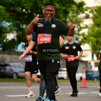 Runner Photo 4155434