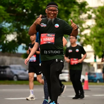 Runner Photo 4155447
