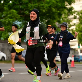 Runner Photo 4155449