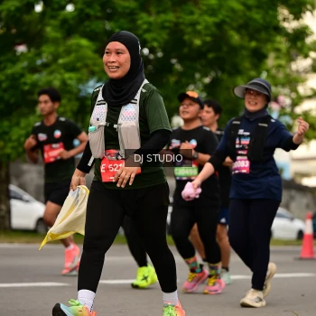 Runner Photo 4155454