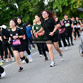 Runner Photo 4155466