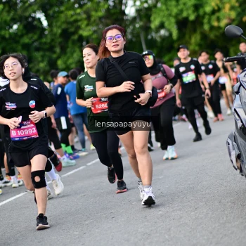 Runner Photo 4155476