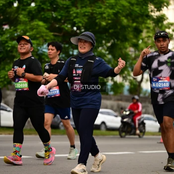 Runner Photo 4155480