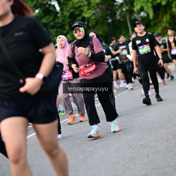 Runner Photo 4155491
