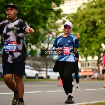 Runner Photo 4155496
