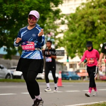 Runner Photo 4155498