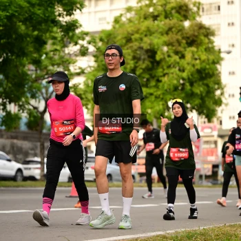 Runner Photo 4155512