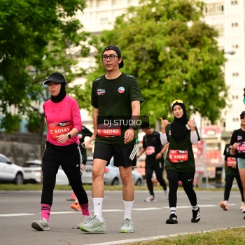 Runner Photo 4155522
