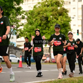 Runner Photo 4155535