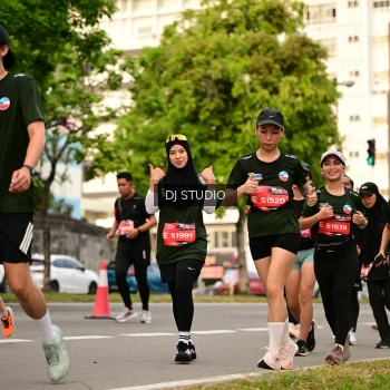 Runner Photo 4155549