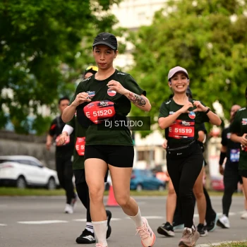Runner Photo 4155551