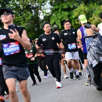 Runner Photo 4155555