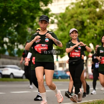 Runner Photo 4155565