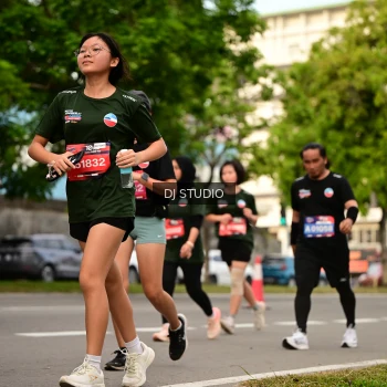 Runner Photo 4155595
