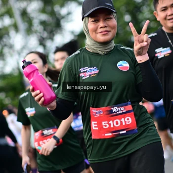 Runner Photo 4155615