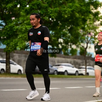 Runner Photo 4155634