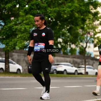 Runner Photo 4155636