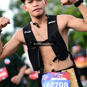Runner Photo 4155654
