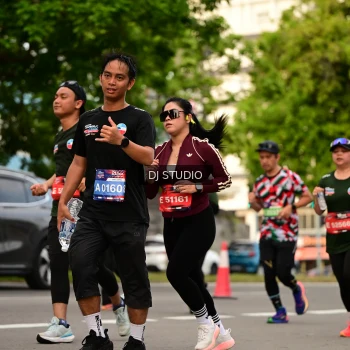 Runner Photo 4155660