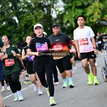 Runner Photo 4155663