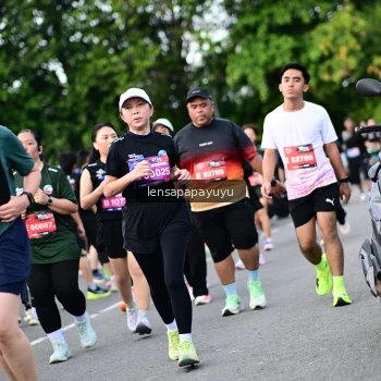 Runner Photo 4155665