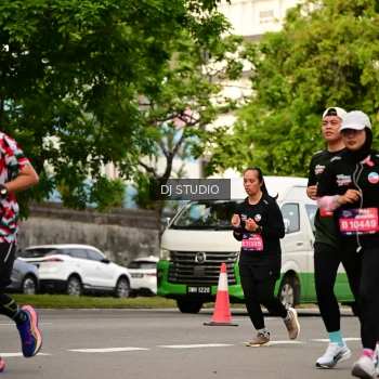 Runner Photo 4155704