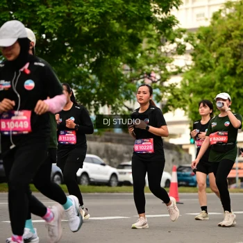 Runner Photo 4155710